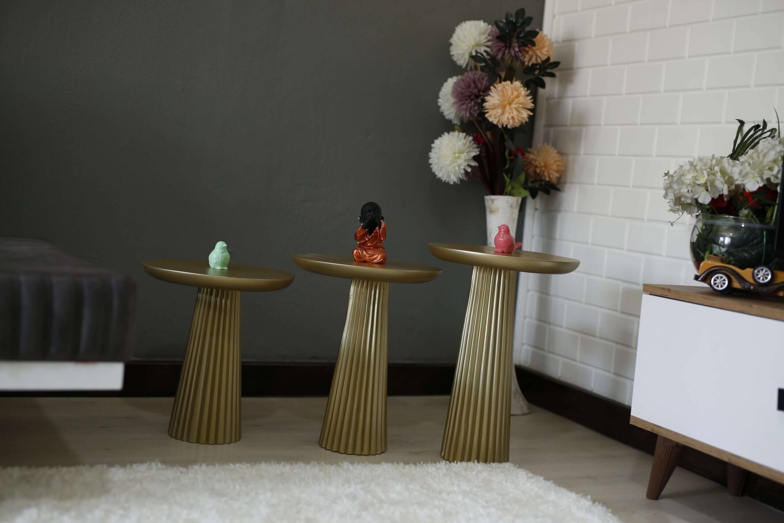 Çizgili Konik Varak Mantar Sehpa