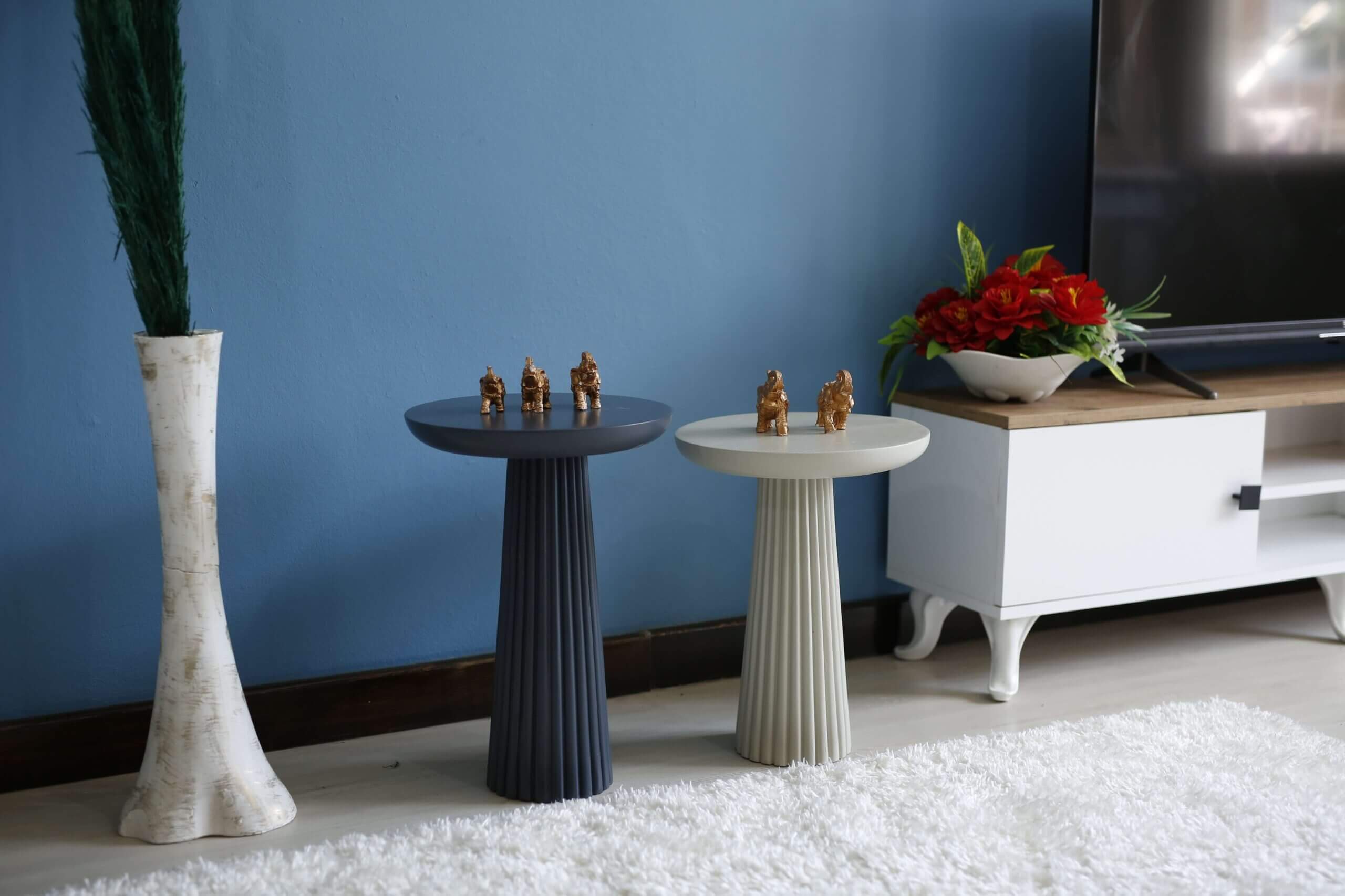 Çizgili Konik Renkli Yan Sehpa