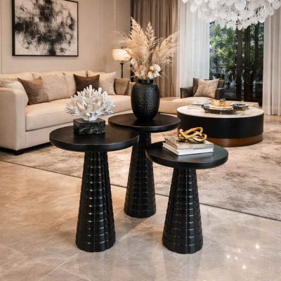 Doğal ahşap mantar sehpa seti modern salon dekorasyonunda